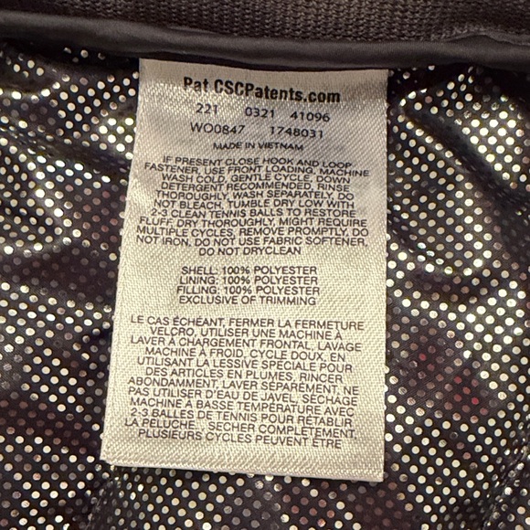 Columbia Men's XL Powder Lite Omno-Heat Green and Black Camo Puffer Vest - Picture 10 of 11